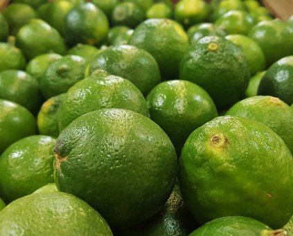 Limes (4 fruits)