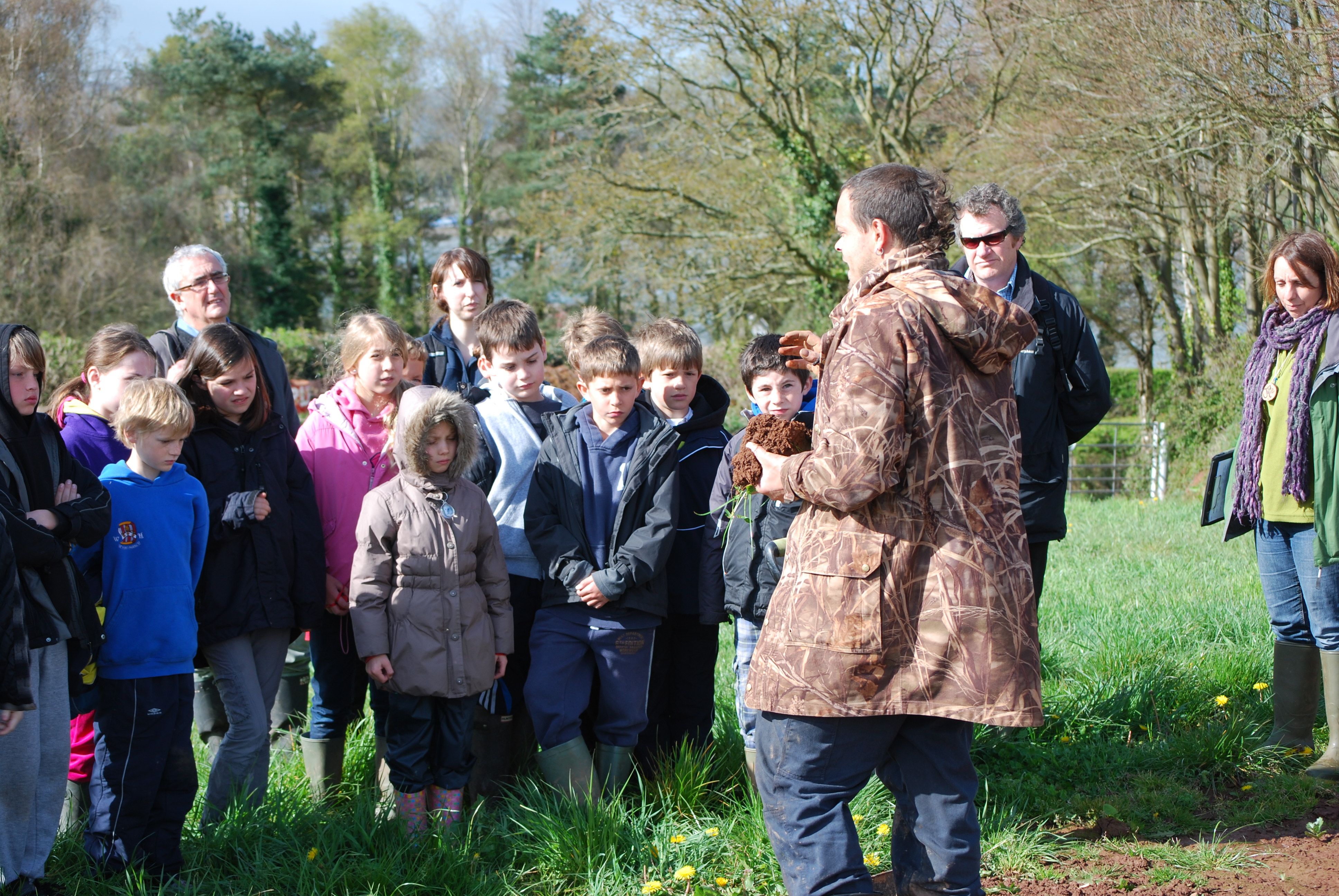 Bishop Sutton Primary School visit the farm